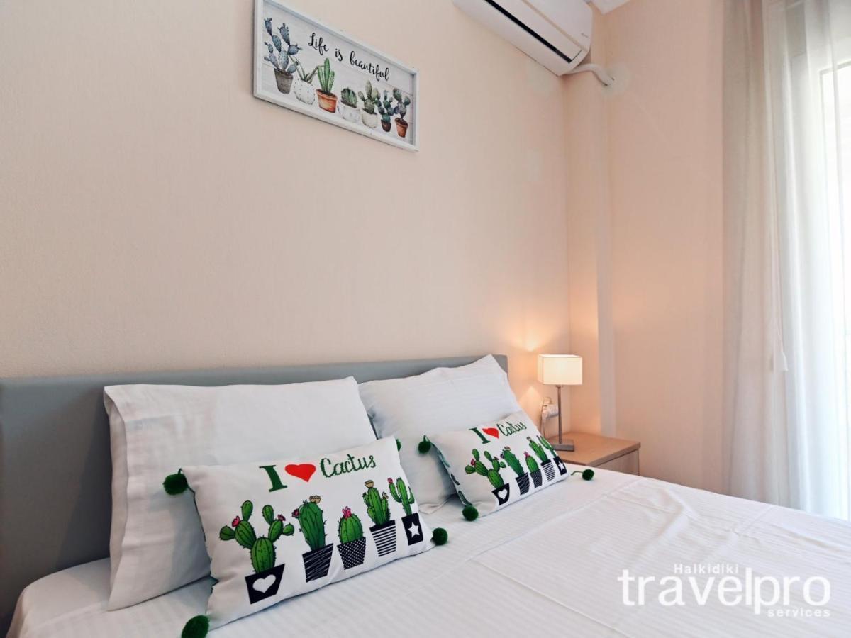 Villa Iris By Rentalspro Services - Agios Mamas Beach ภายนอก รูปภาพ